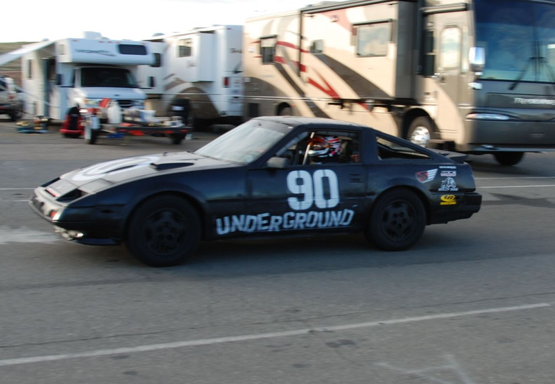 Illustration for article titled 24 Hours Of LeMons Arse Freeze-A-Palooza Über Gallery: Awesome Datsuns, Driven Nissans